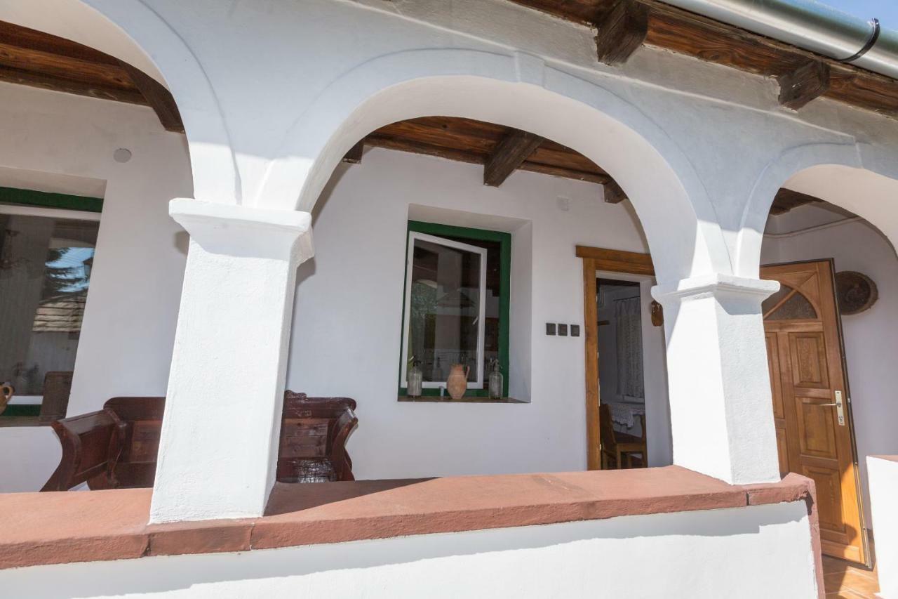 Hotel Gádoros Vendégház à Egerszalók Extérieur photo