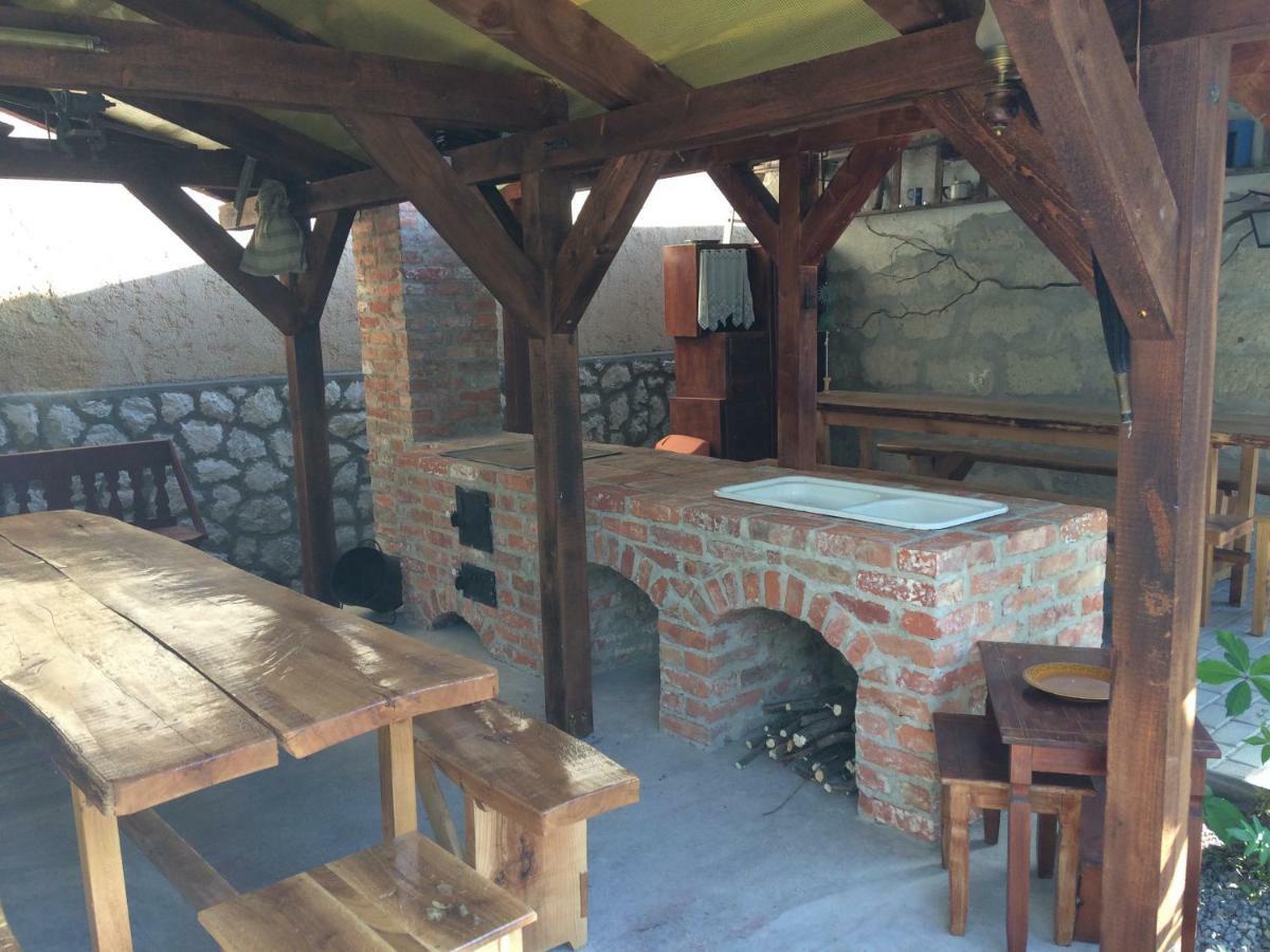 Hotel Gádoros Vendégház à Egerszalók Extérieur photo